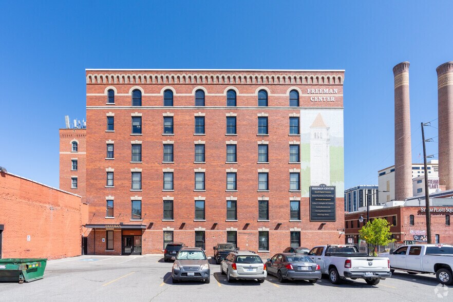 More Photos Of 170 S Lincoln St, Spokane Loft Creative Space For Lease