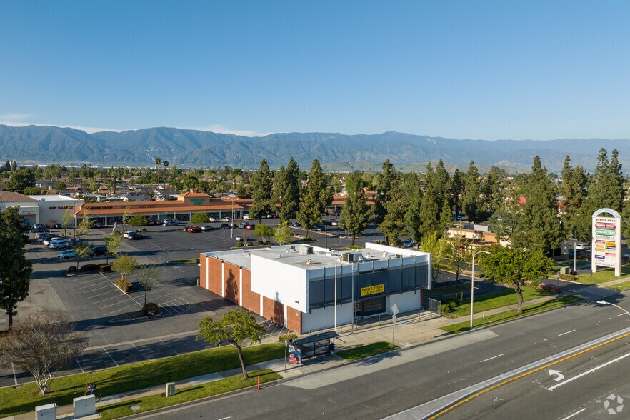 More Photos Of 170 E Base Line Rd, Rialto Bank For Lease