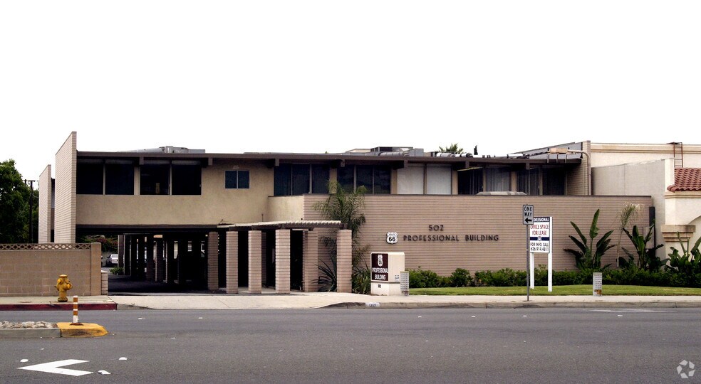 More Photos Of 502 W Route 66, Glendora Office For Lease