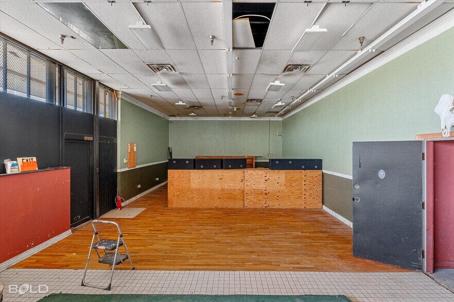 More Photos Of 1837 N Market St, Shreveport General Retail For Sale