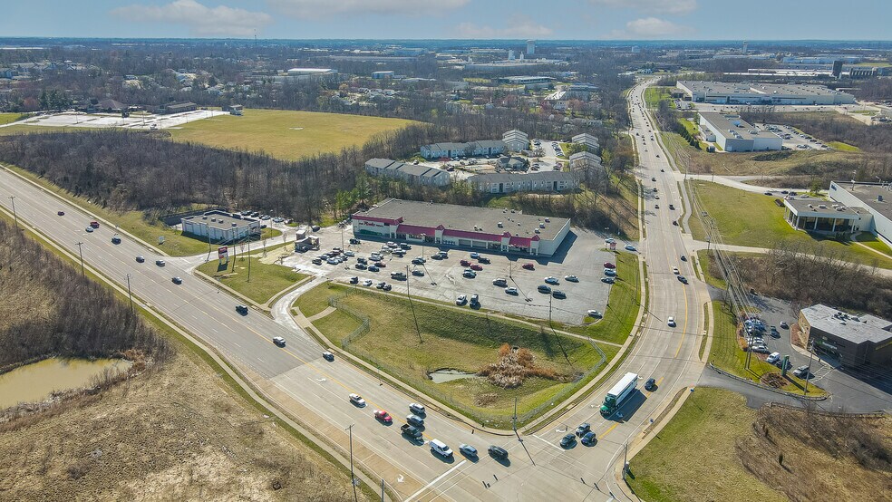More Photos Of 3950-3960 Turkeyfoot Rd, Erlanger Supermarket For Sale