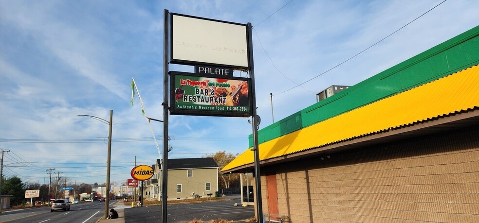 More Photos Of 1168 Boston Rd, Springfield General Retail For Sale