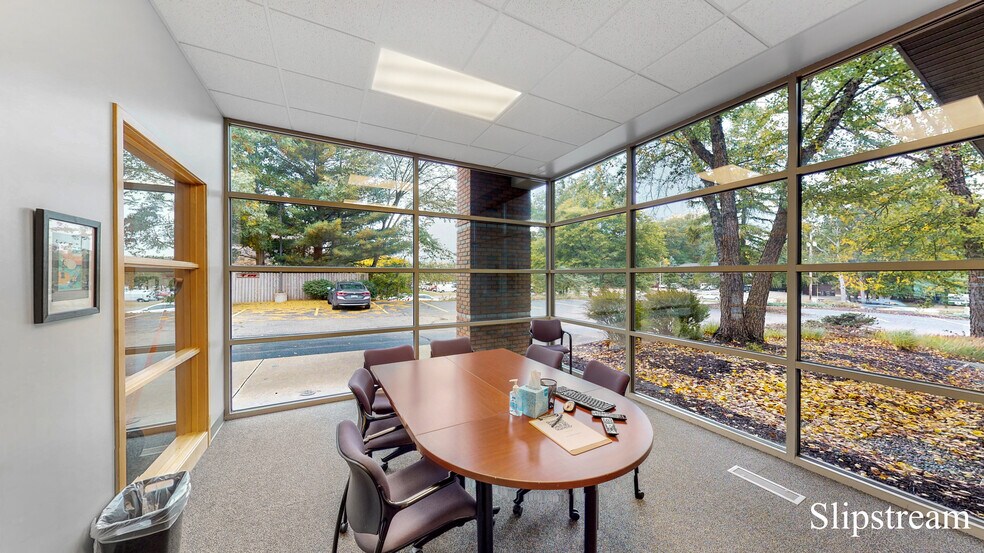 More Photos Of 1416 44th St SW, Wyoming Medical For Sale