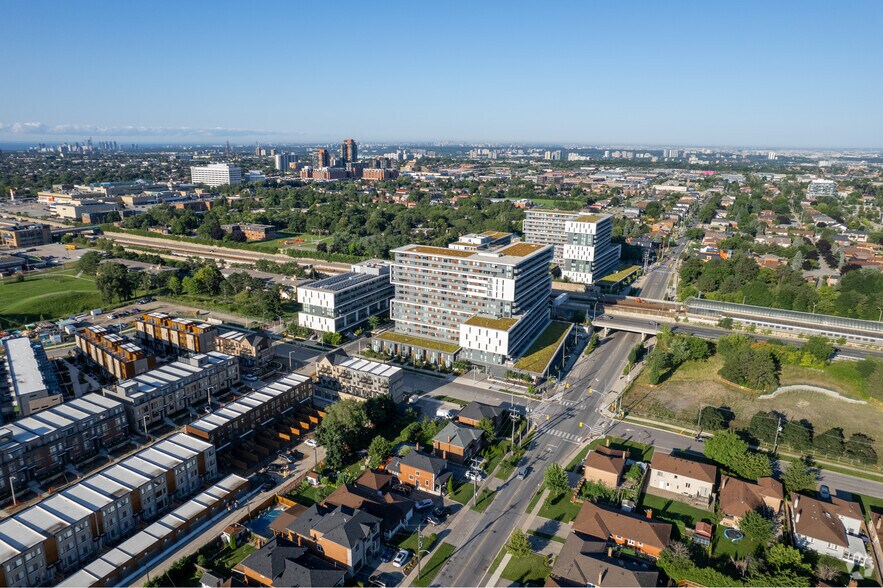 More Photos Of 215 Ranee Av, Toronto Apartments For Lease