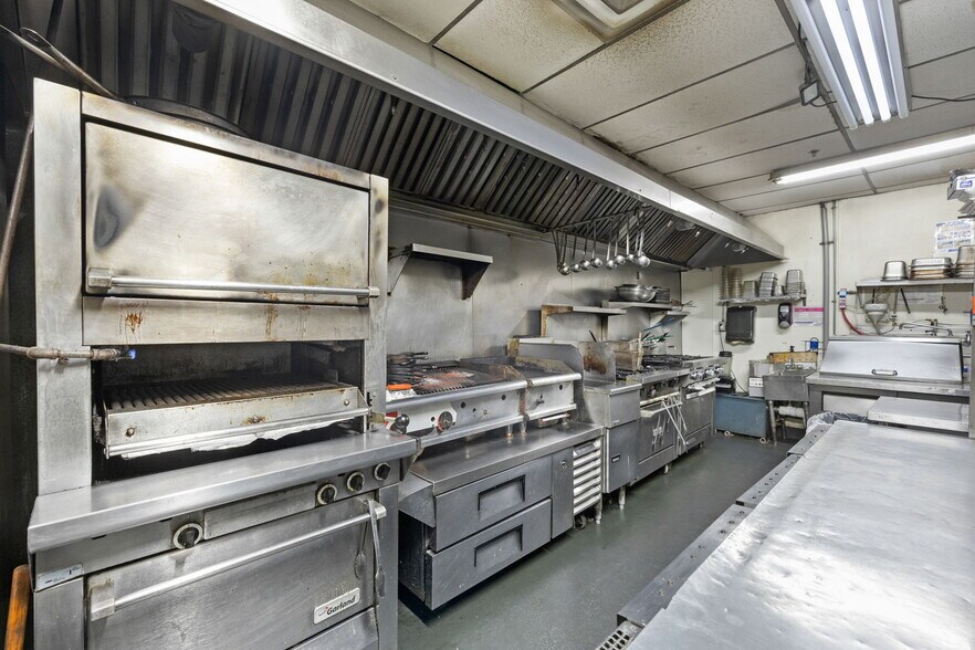 More Photos Of 8 N Broadway, Nyack Storefront Retail Residential For Sale