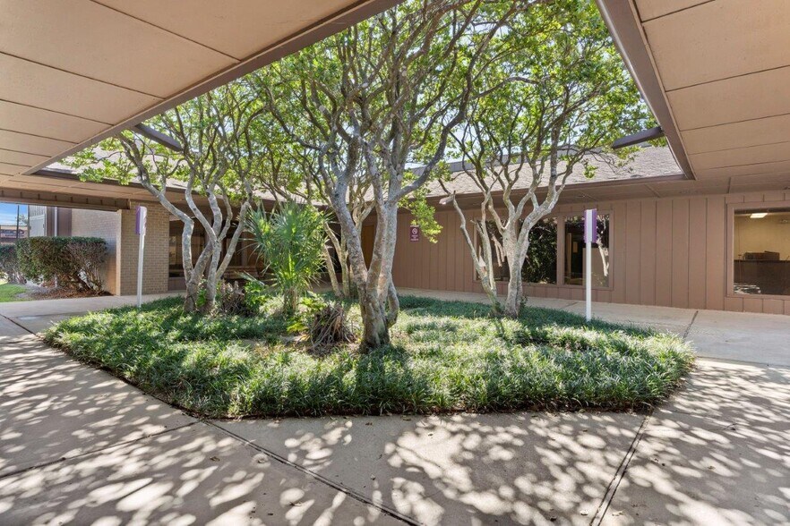 More Photos Of 4150 Nelson Rd, Lake Charles Healthcare For Lease