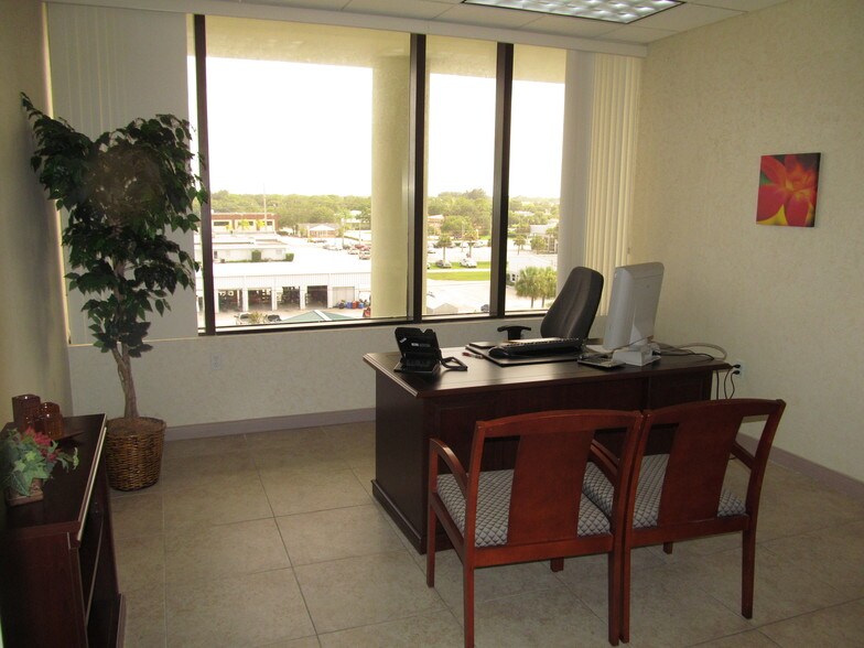 More Photos Of 1344 S Apollo Blvd, Melbourne Medical For Lease