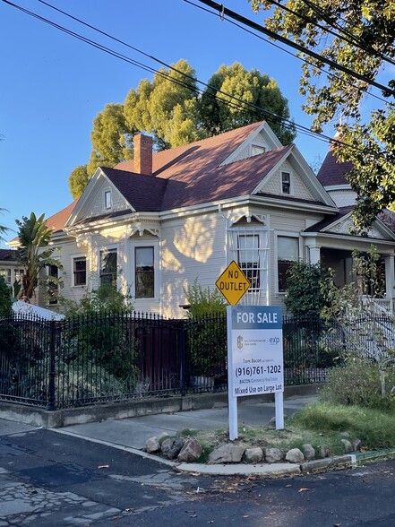 Primary Photo Of 1412 20th St, Sacramento Daycare Center For Sale