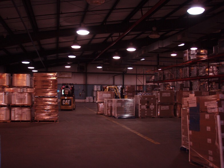 More Photos Of 1021 Clinton Industrial Park Rd, Clinton Warehouse For Lease