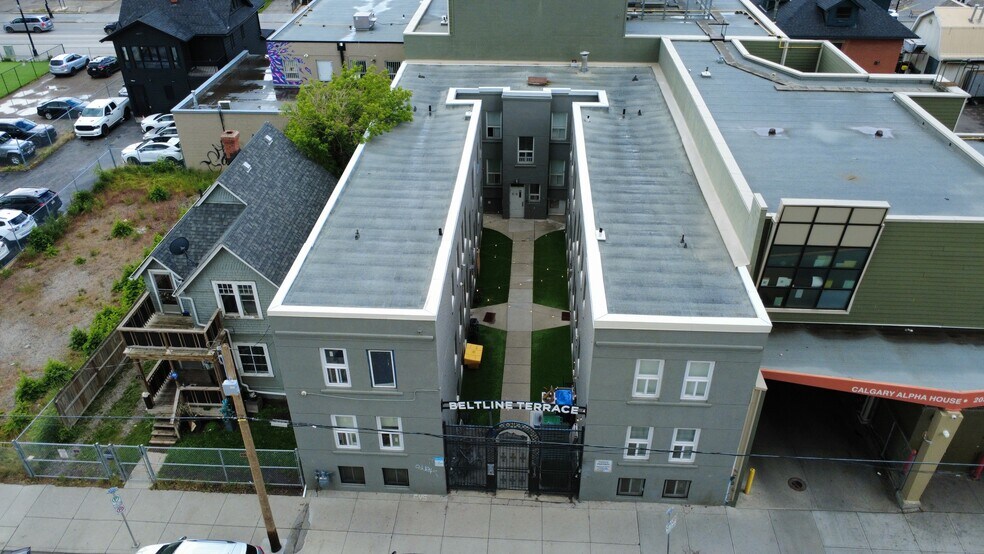 More Photos Of 215 15th Ave SE, Calgary Apartments For Sale