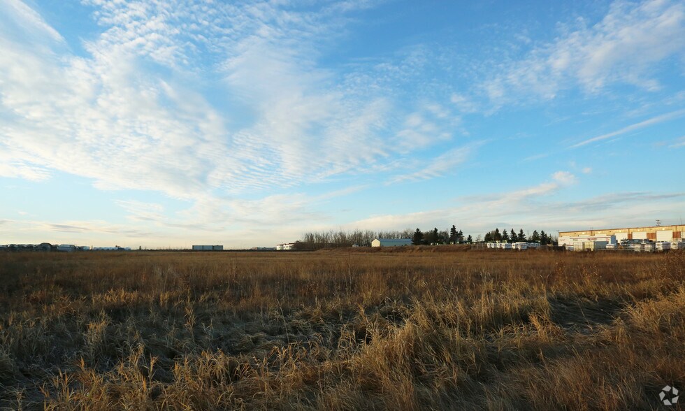 More Photos Of 105 Clearskye Way, Red Deer County Land For Sale