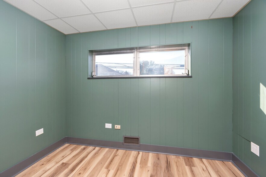 More Photos Of 1305 13th St, Waynesboro Medical For Sale