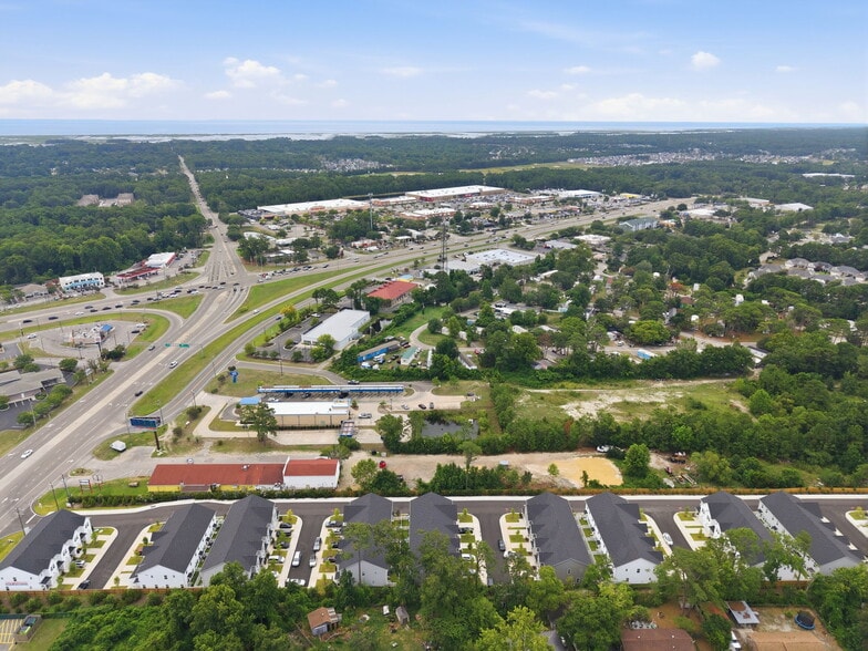More Photos Of 5310 Carolina Beach Rd, Wilmington General Retail For Sale