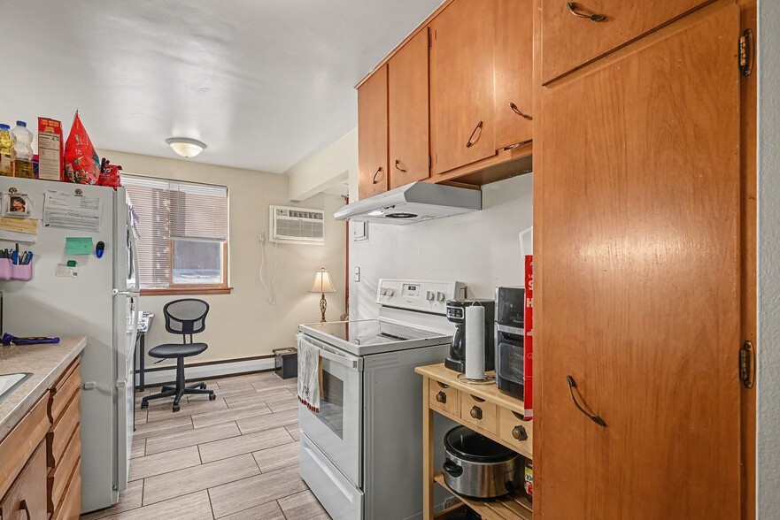 More Photos Of 1721 7th St E, Saint Paul Apartments For Sale
