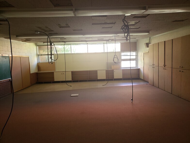 More Photos Of 720 Main St, Nucla Schools For Sale