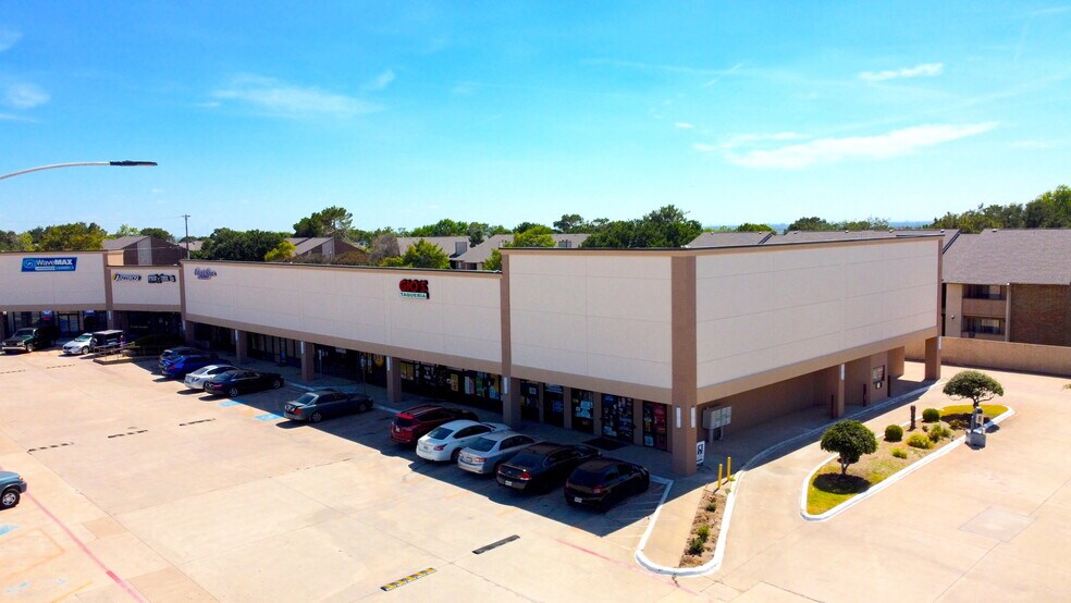 More Photos Of 2760 E Trinity Mills Rd, Carrollton Unknown For Lease