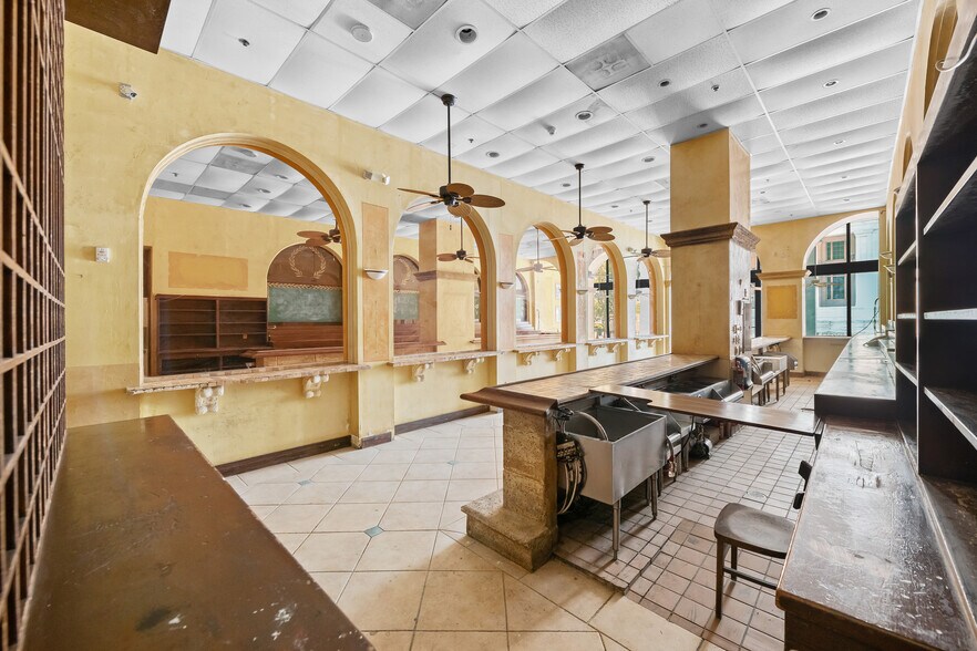 More Photos Of 66-68 W Flagler St, Miami Loft Creative Space For Sale