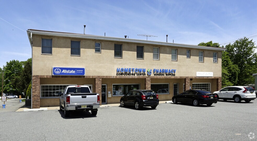 More Photos Of 34 Main St, Bloomingdale Apartments For Lease