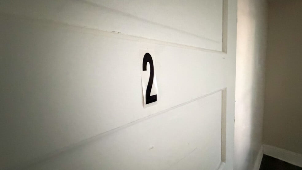 More Photos Of 2478 Paris St, Cincinnati Multifamily For Sale