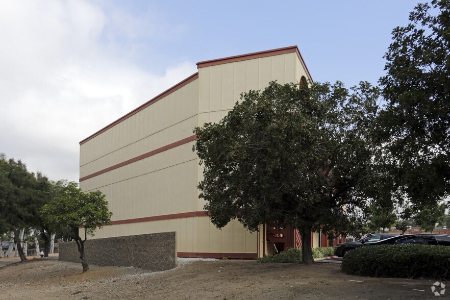 More Photos Of 4811 Eureka Ave, Yorba Linda Office For Lease