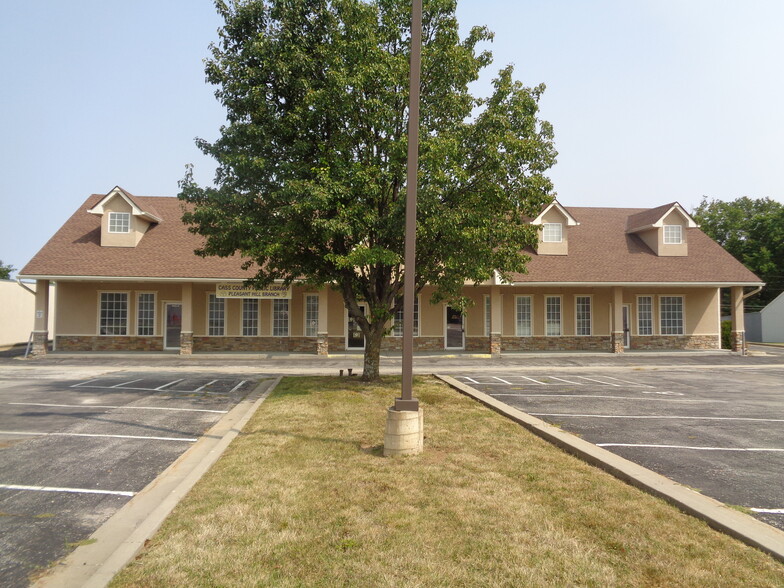 Primary Photo Of 1108 N 7 Hwy, Pleasant Hill Storefront Retail Office For Lease