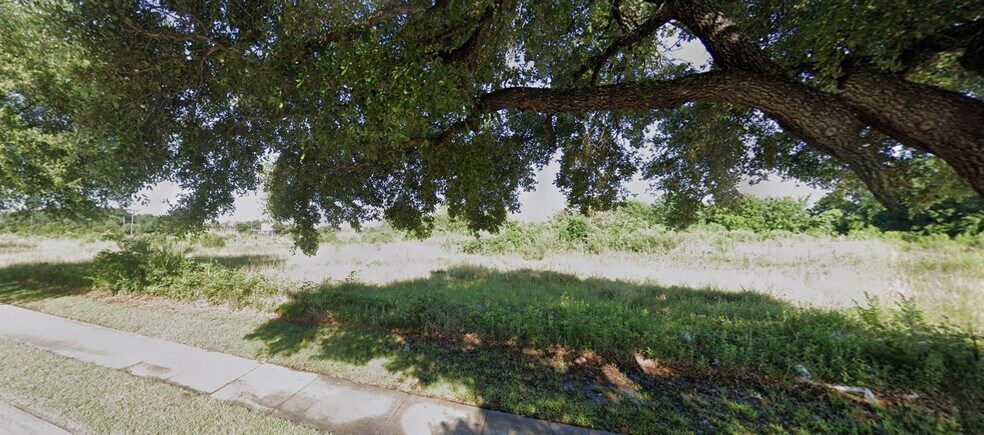 More Photos Of 0 Easthaven Blvd, Houston Land For Sale