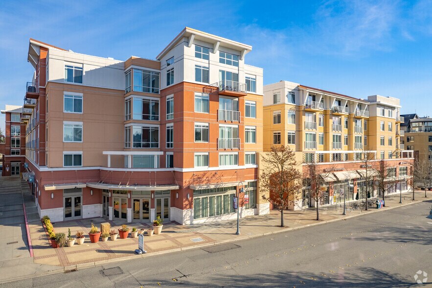 Primary Photo Of 7650 SE 27th St, Mercer Island Apartments For Lease