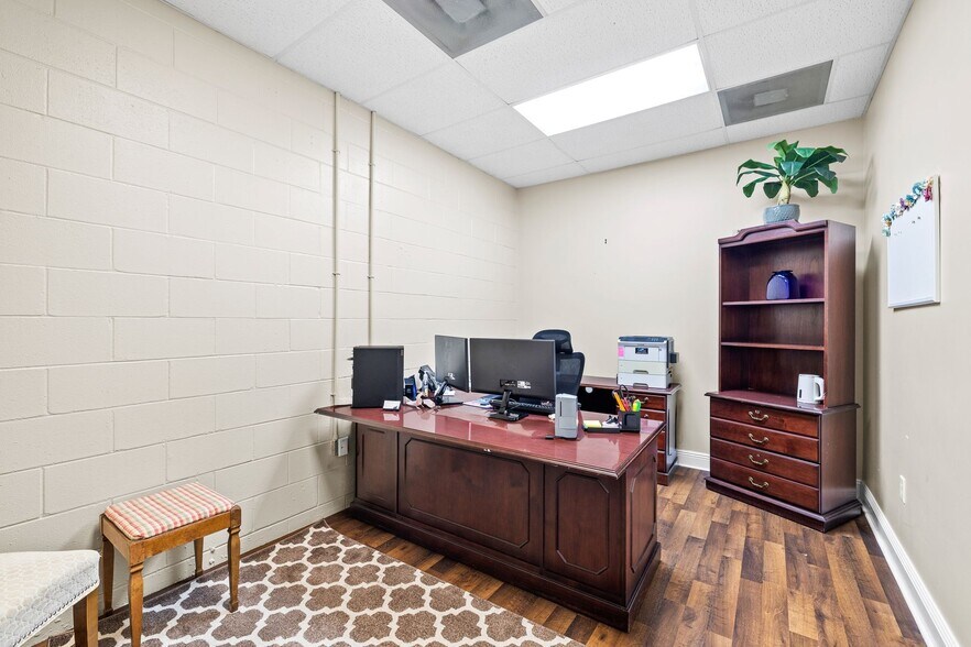 More Photos Of 12815 US Highway 98 W, Miramar Beach Medical For Sale