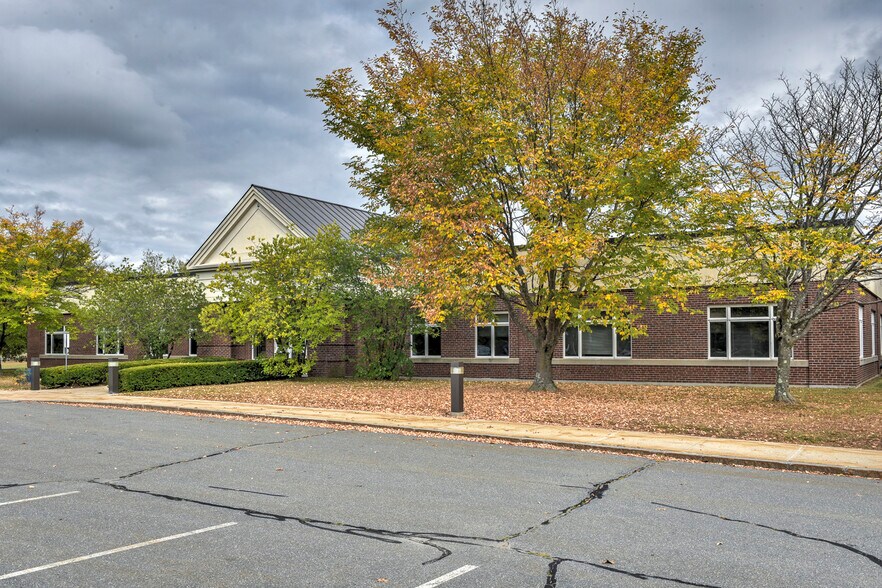 More Photos Of 10 Bowman Dr, Keene Warehouse For Sale