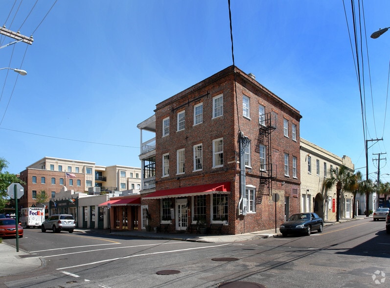 More Photos Of 158 Church St, Charleston Restaurant For Lease