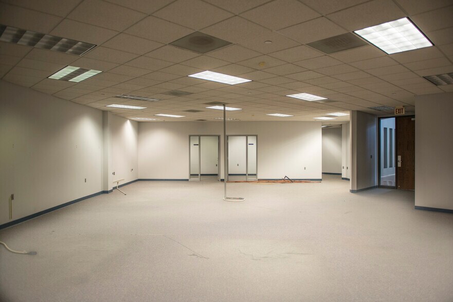 More Photos Of 1 Apollo Dr, Glens Falls Office For Lease