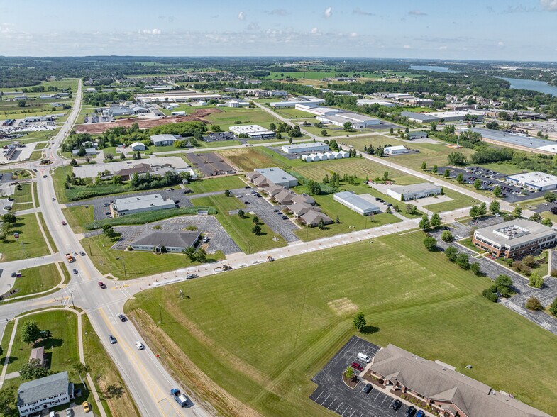 More Photos Of 0 Broadway Street St, De Pere Land For Sale