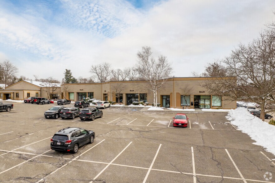 More Photos Of 200 N Main St, East Longmeadow Loft Creative Space For Sale