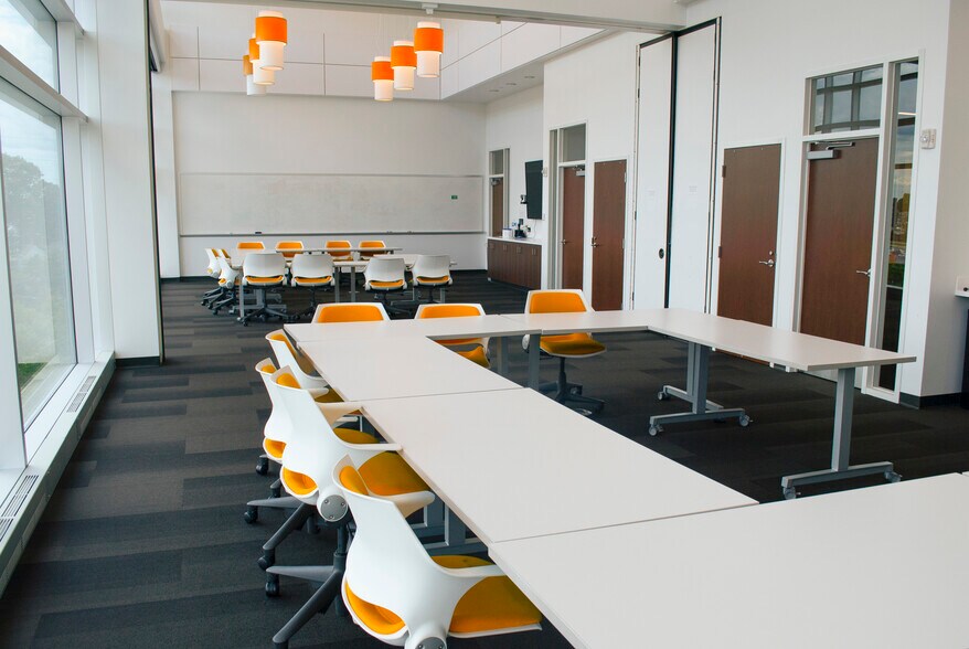 More Photos Of 4811 Montgomery Rd, Norwood Office For Sale