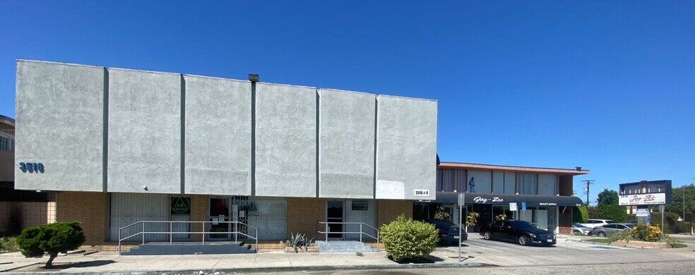 Primary Photo Of 3516 Martin Luther King Jr Blvd, Lynwood Office Residential For Lease