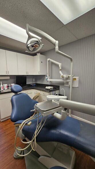 More Photos Of 350 S Main St, Cheshire Medical For Sale