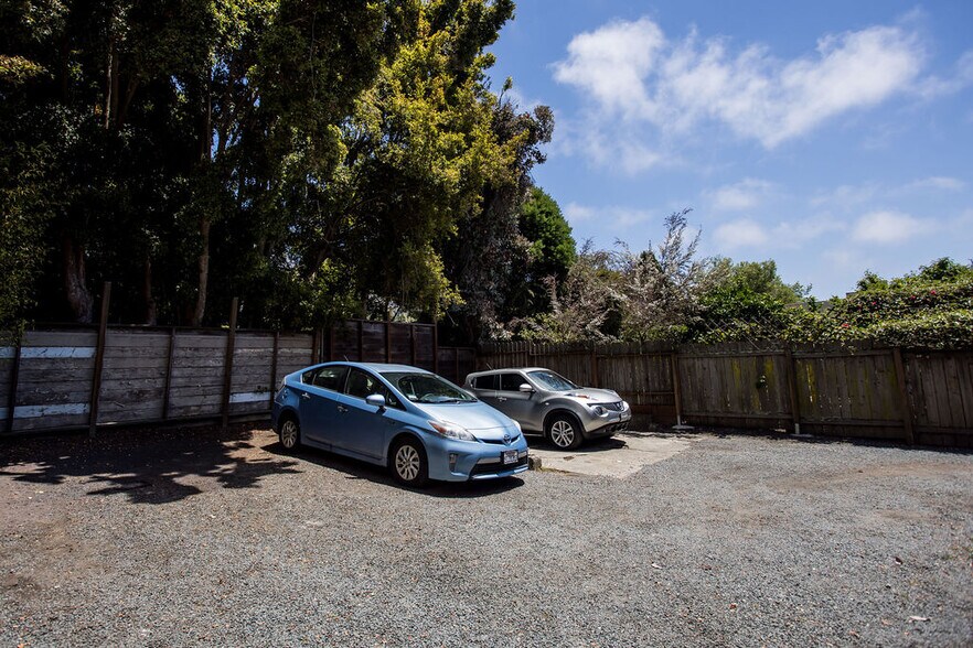 More Photos Of 1643 Oxford St, Berkeley Apartments For Sale