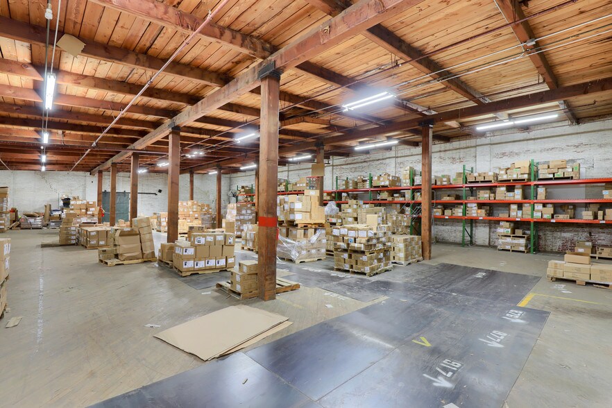 More Photos Of 6155-6165 E Main St, East Petersburg Industrial For Sale