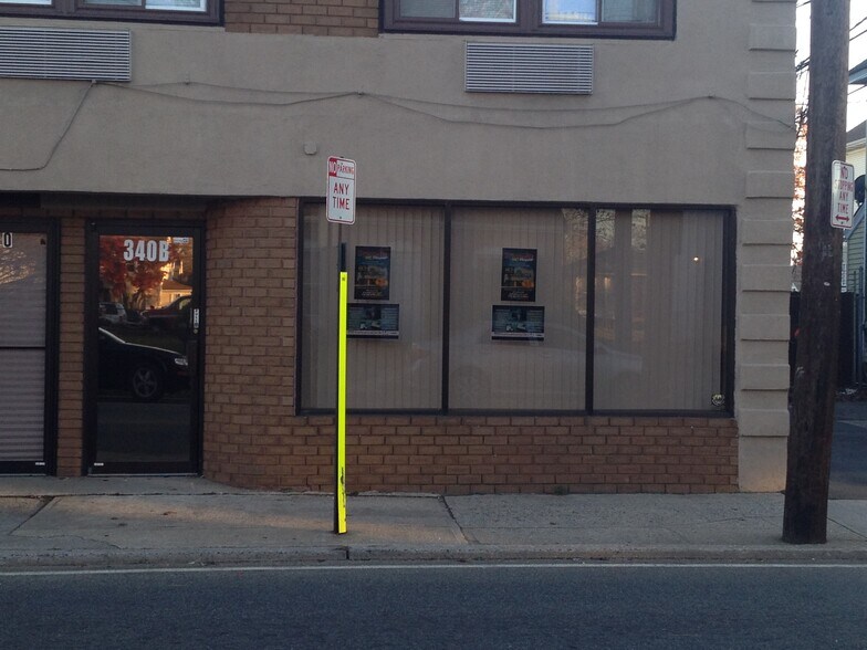 More Photos Of 340 Maple Ave, Westbury Apartments For Sale