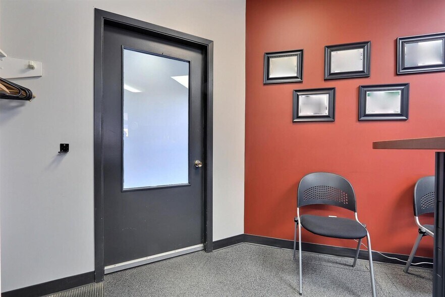 More Photos Of 680 Av Jean-Demers, Bécancour Industrial For Lease