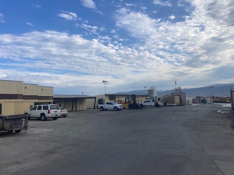 More Photos Of 483 El Camino Real S, Salinas Warehouse For Sale