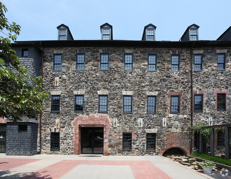 Primary Photo Of 1340 Smith Ave, Baltimore Unknown For Lease