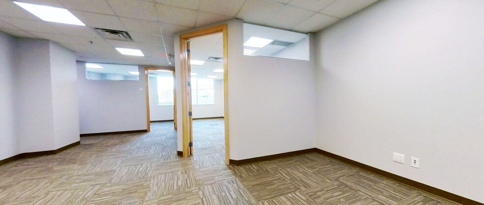 More Photos Of 2505 17th Ave SW, Calgary Apartments For Sale