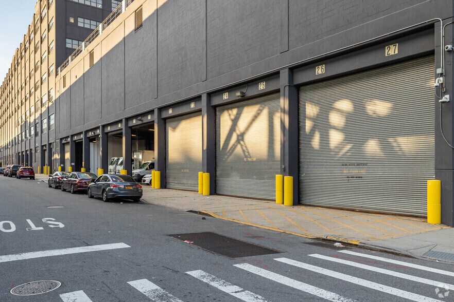 More Photos Of 2402 49th Ave, Long Island City Office For Lease