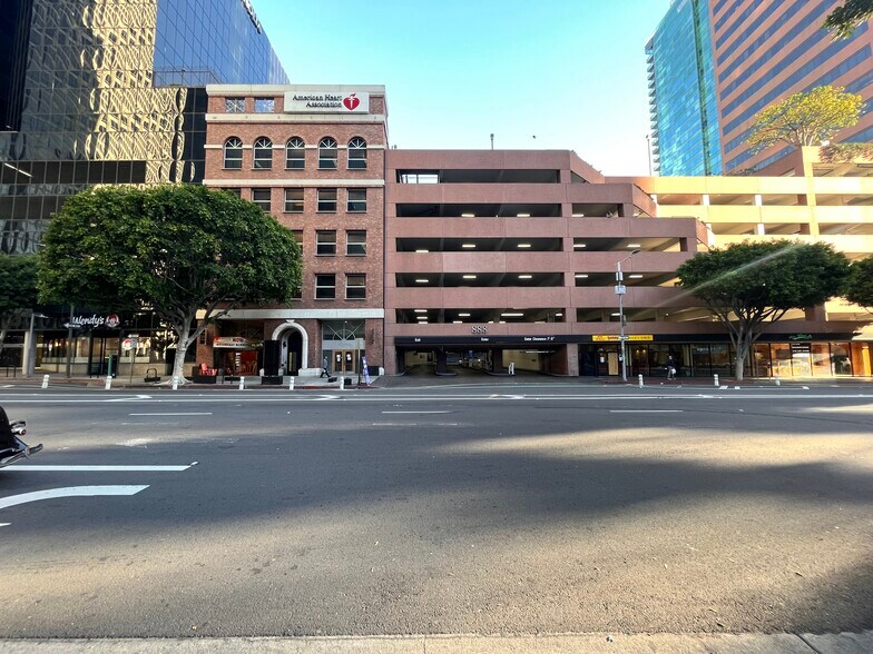 Primary Photo Of 816 S Figueroa St, Los Angeles Loft Creative Space For Lease