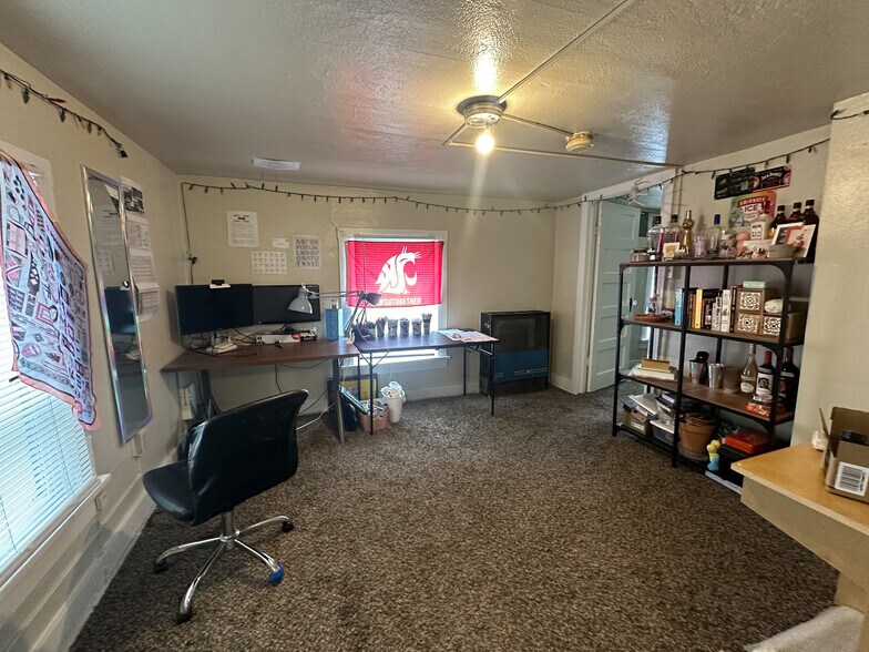 More Photos Of 415 NE Campus St, Pullman Apartments For Sale