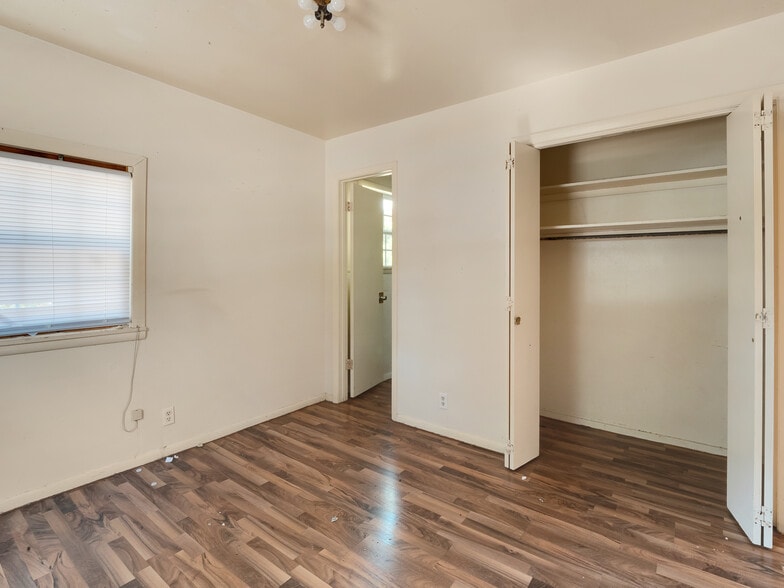 More Photos Of , Hamilton Multifamily For Sale