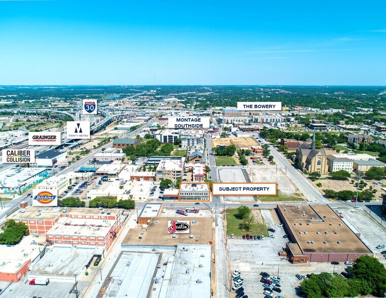 More Photos Of 211-215 S Jennings Ave, Fort Worth Loft Creative Space For Lease