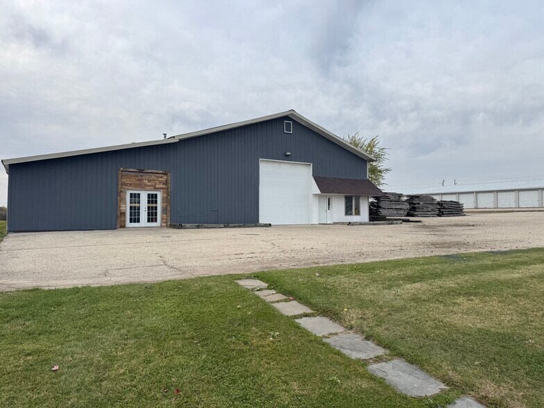 More Photos Of 500 S Nathan Ln, Elkhorn Distribution For Sale