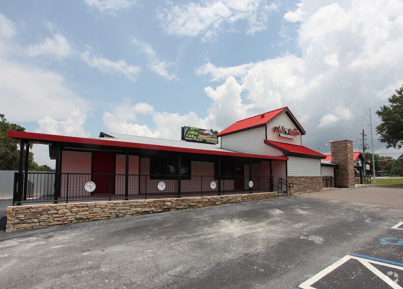 Primary Photo Of 29000 US Highway 19 N, Clearwater Restaurant For Lease